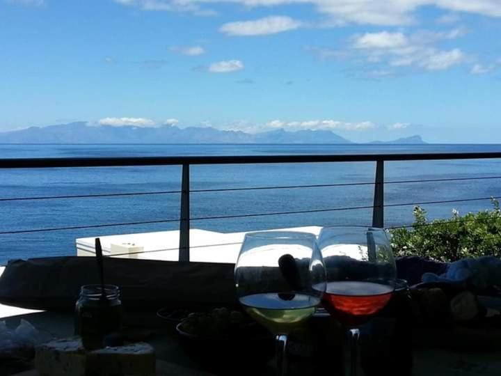 Quarterdeck Holiday Apartment Cape Town Dış mekan fotoğraf